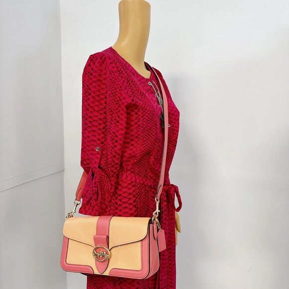 Coach C8607 Georgie Shoulder Bag In Colorblock IN Faded Blush Taffy - Picture 1 of 9